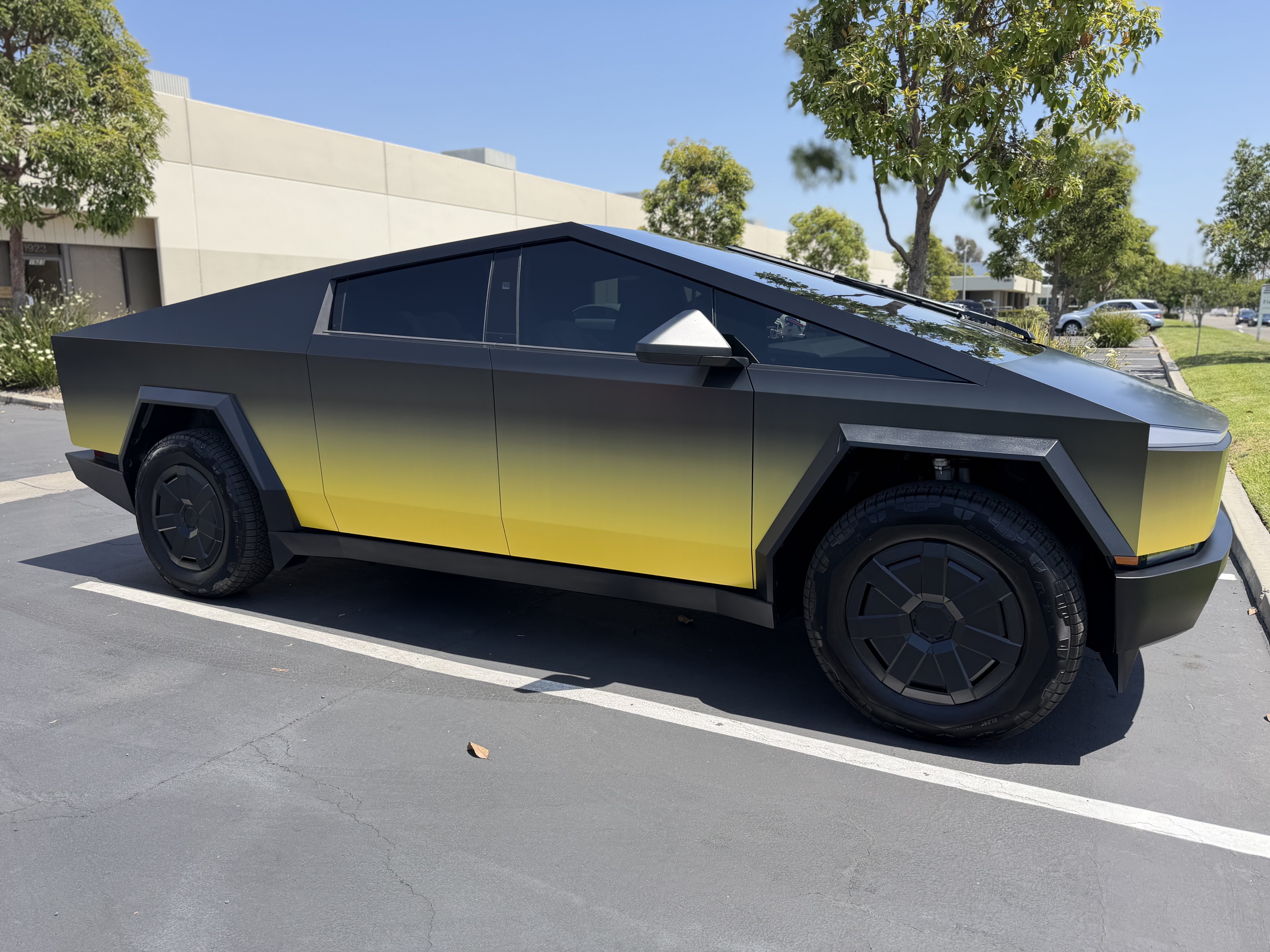 Matte Black to Sunburst Yellow Cybertruck